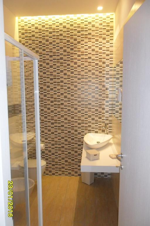 Location Lory Hotel Busto Arsizio Kültér fotó